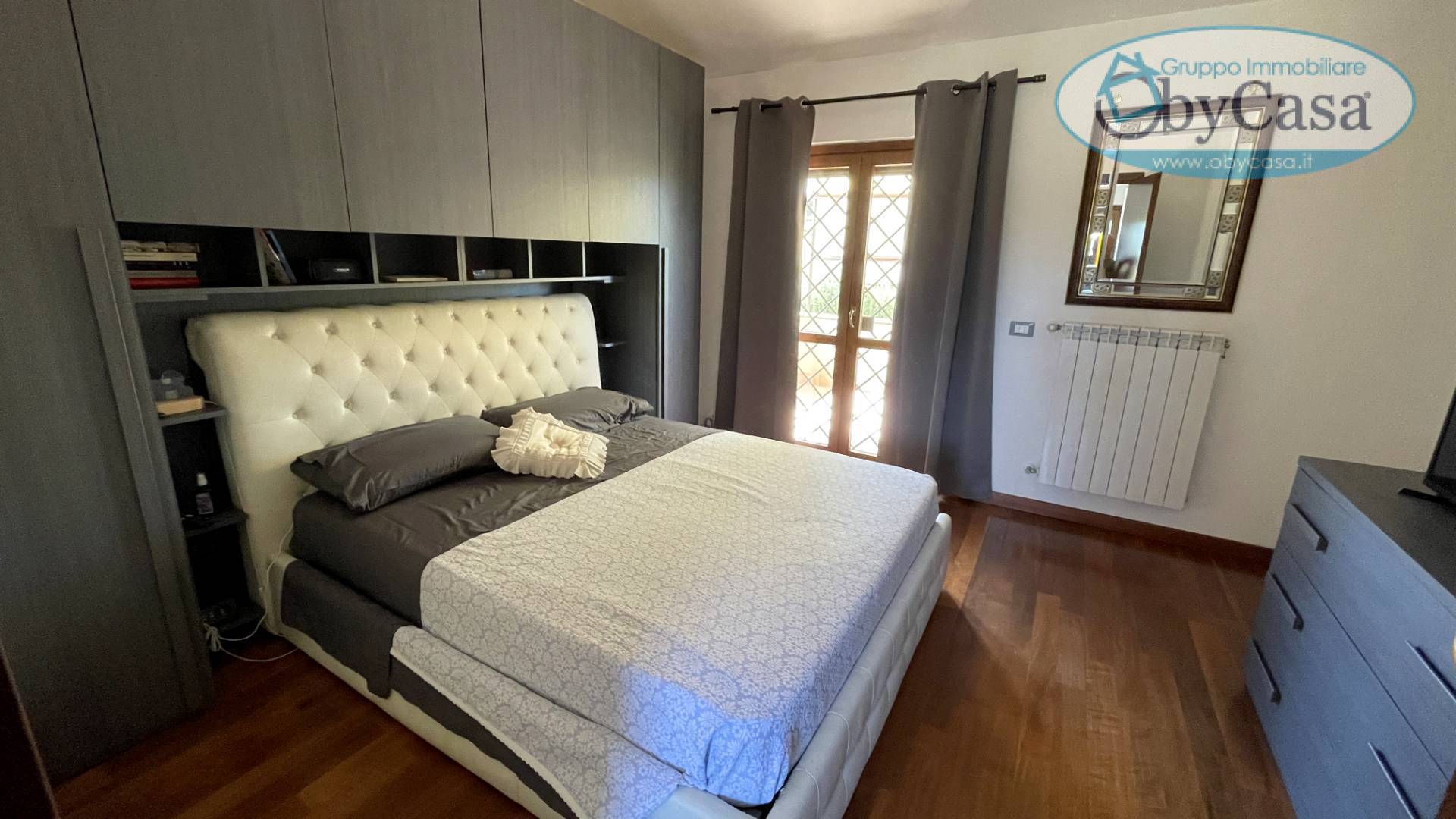 Villa Trifamiliare in vendita a Bracciano, Vigna di Valle
