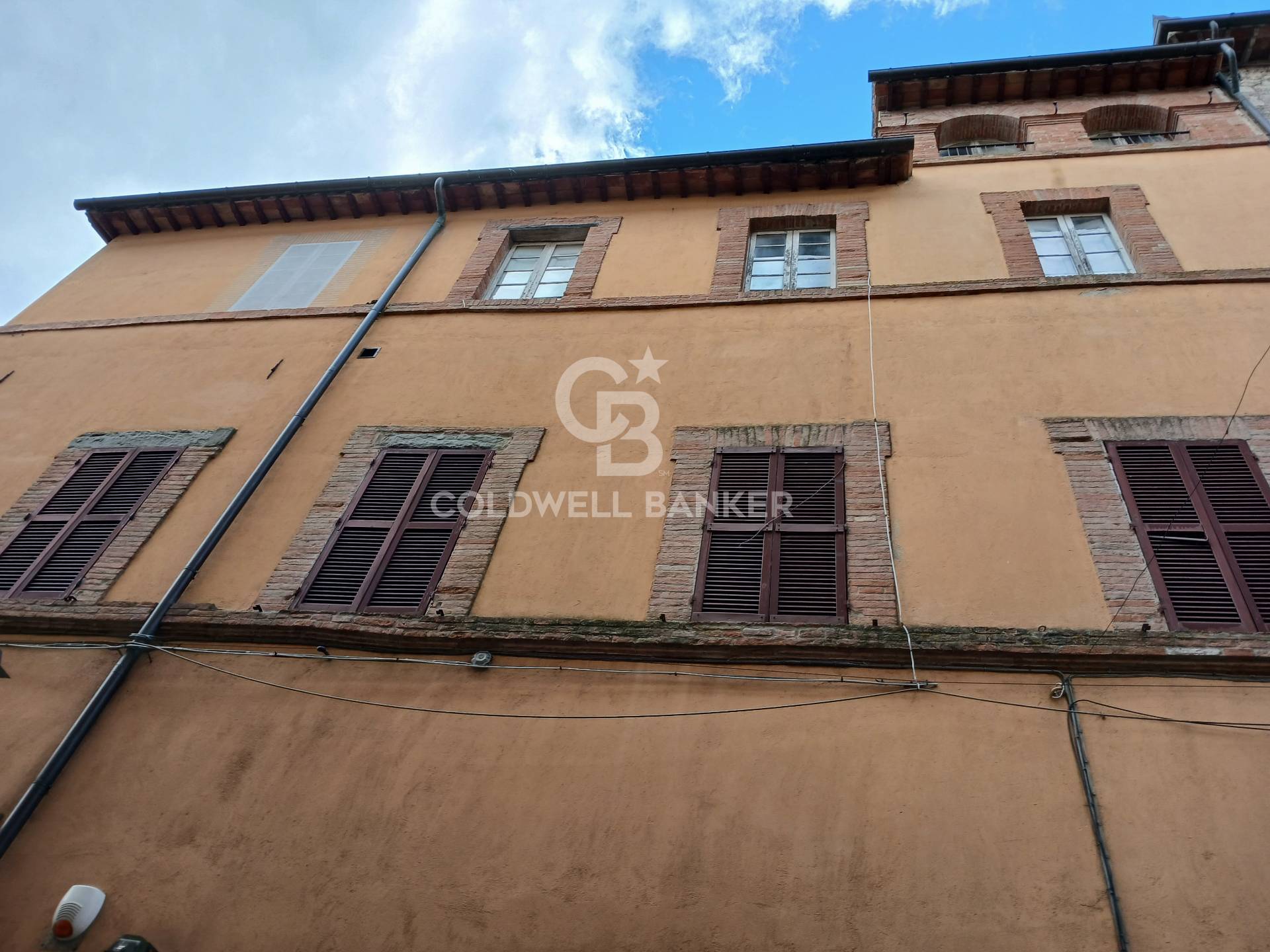 Stabile / Palazzo in vendita a Todi