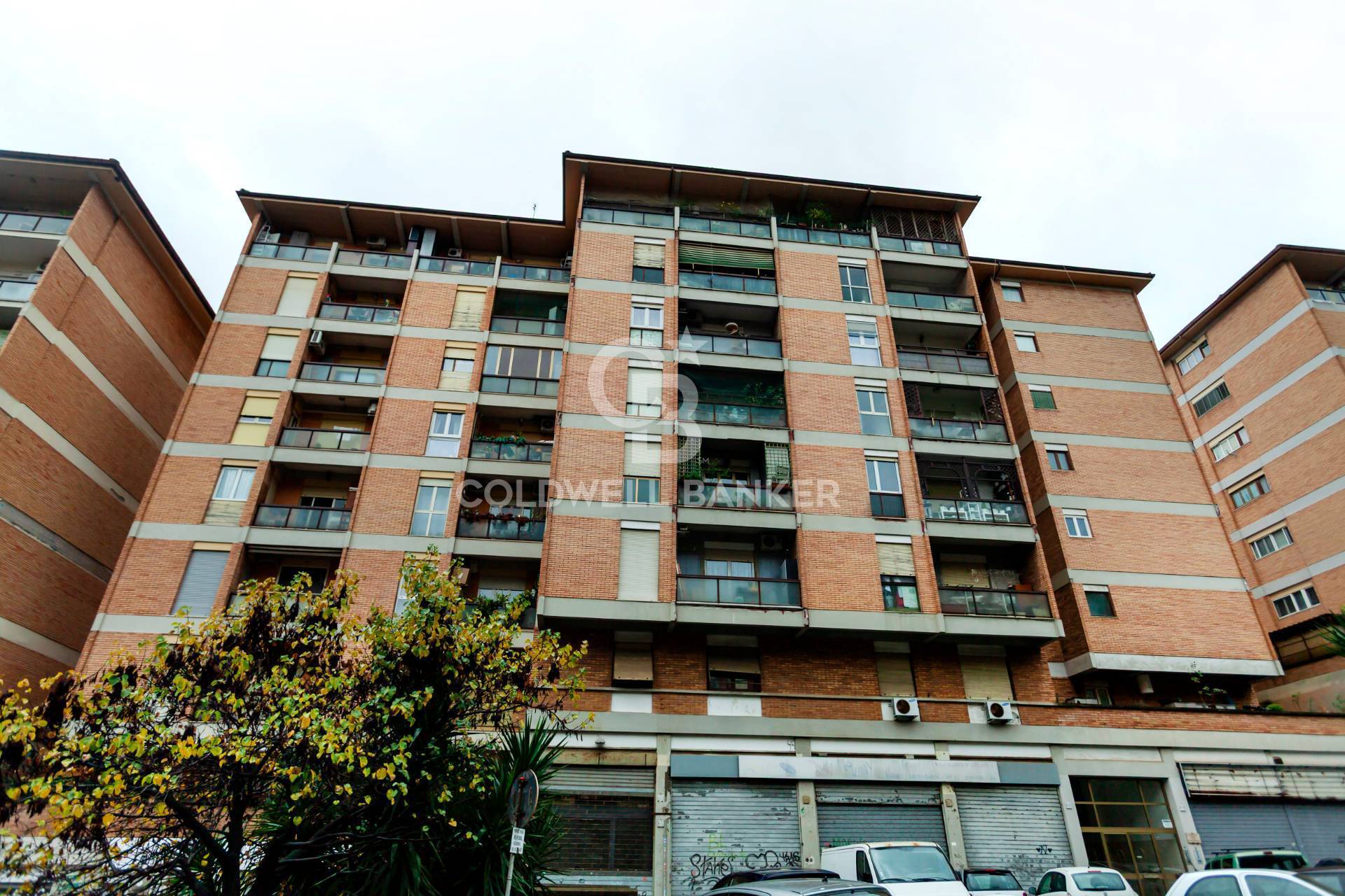 2 locali in vendita a Roma, Nuovo Salario