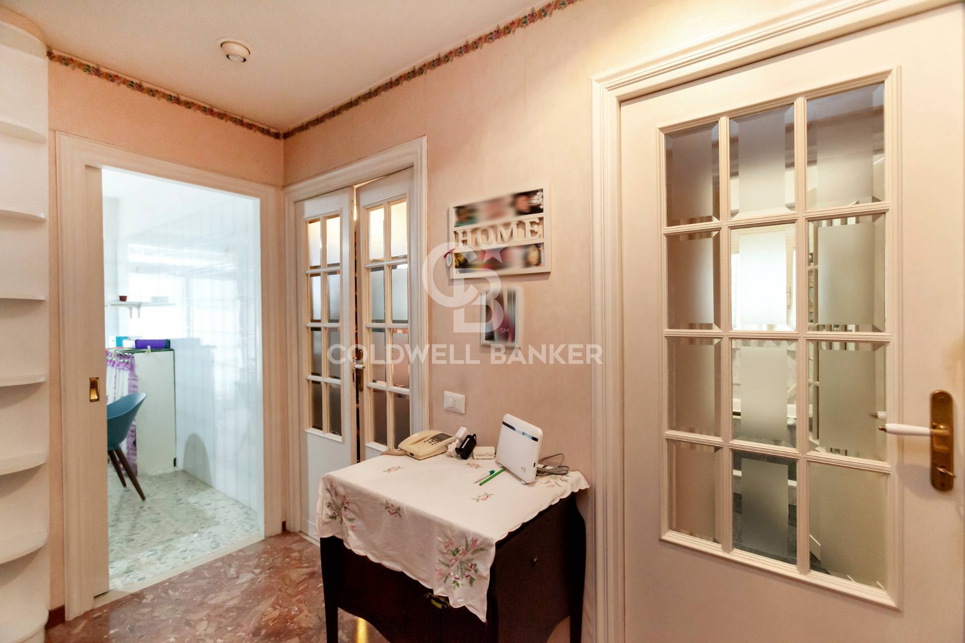 2 locali in vendita a Roma, Nuovo Salario