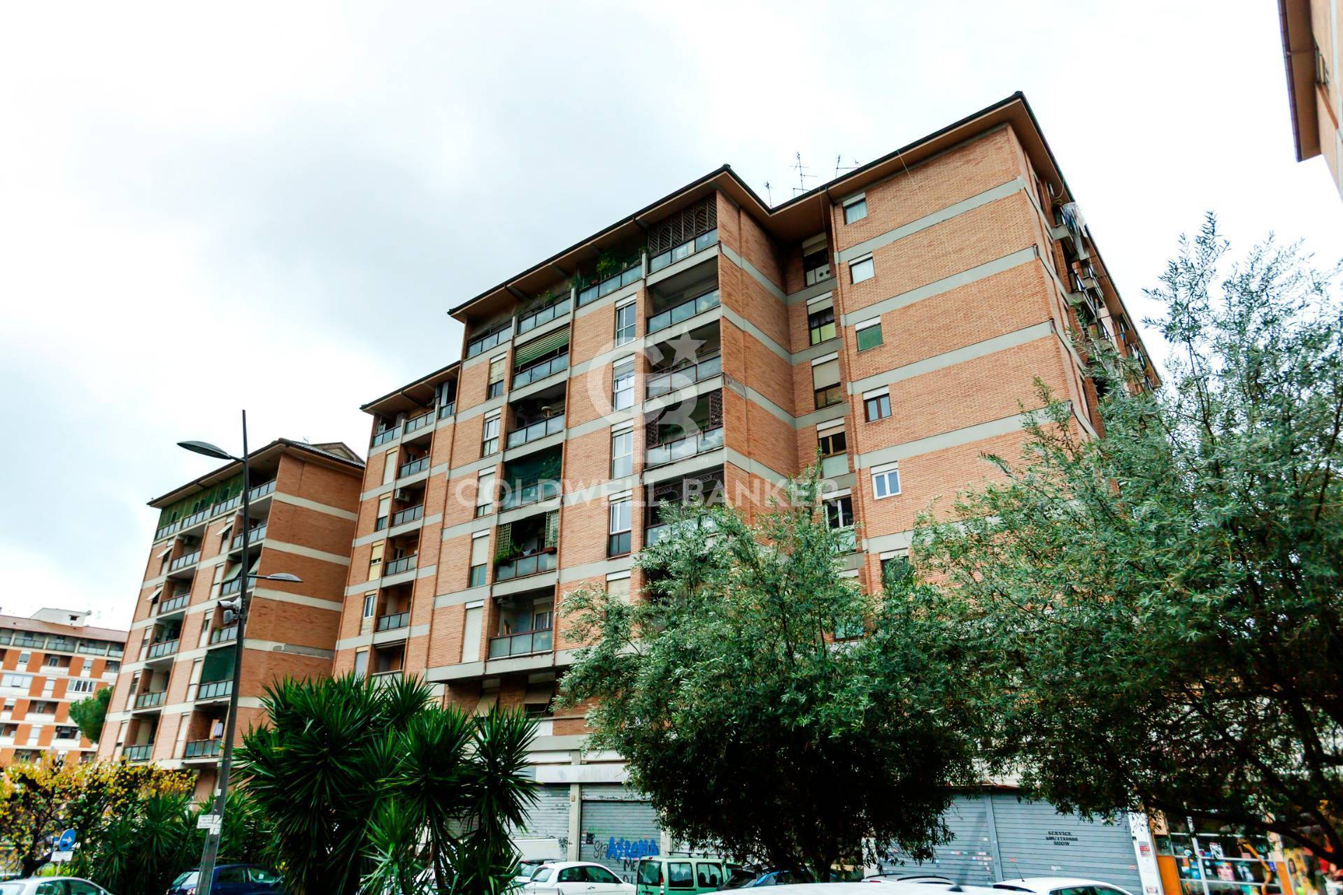 2 locali in vendita a Roma, Nuovo Salario