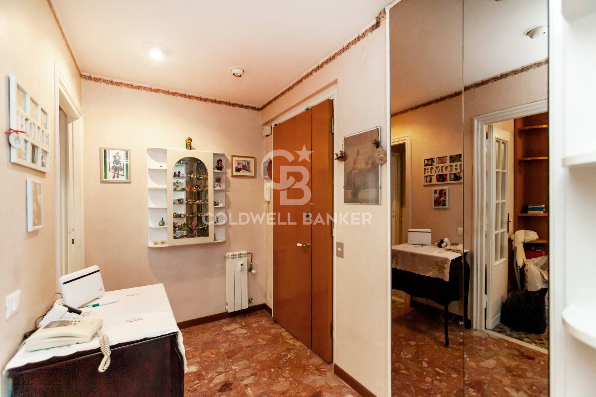 2 locali in vendita a Roma, Nuovo Salario