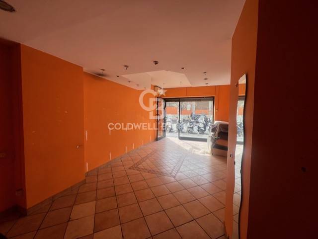 Negozio in vendita a Roma, Trieste Somalia Salario