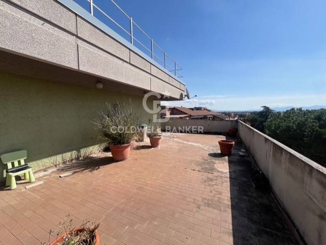 Attico in vendita a Roma, Nuovo Salario