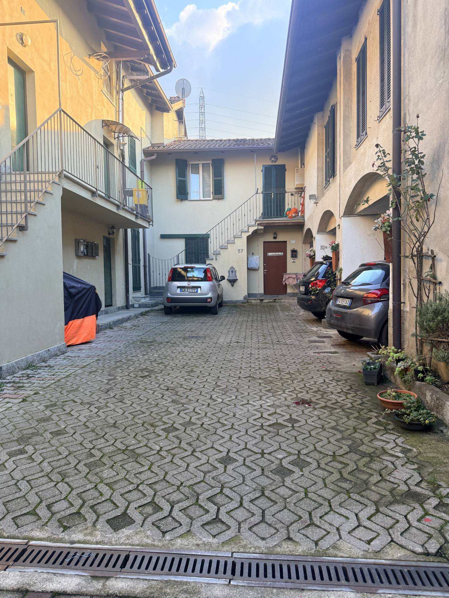 Casa indipendente in vendita a Sirtori, Resempiano