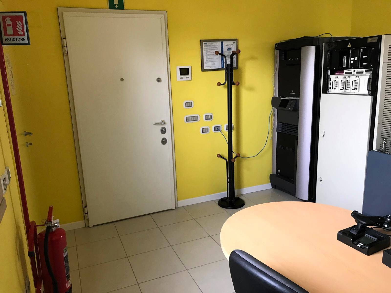 Ufficio in vendita a Giussano