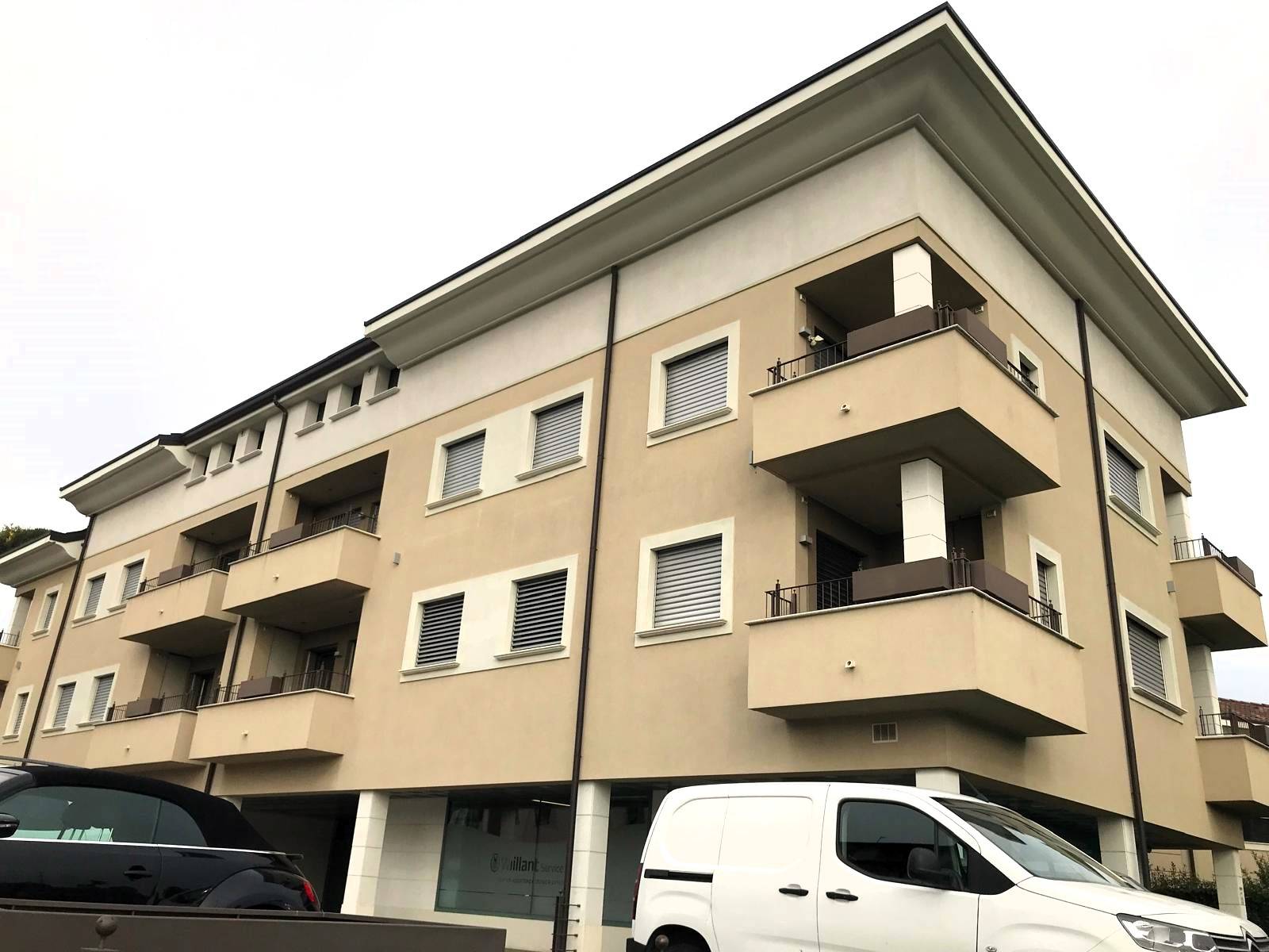 Ufficio in vendita a Giussano