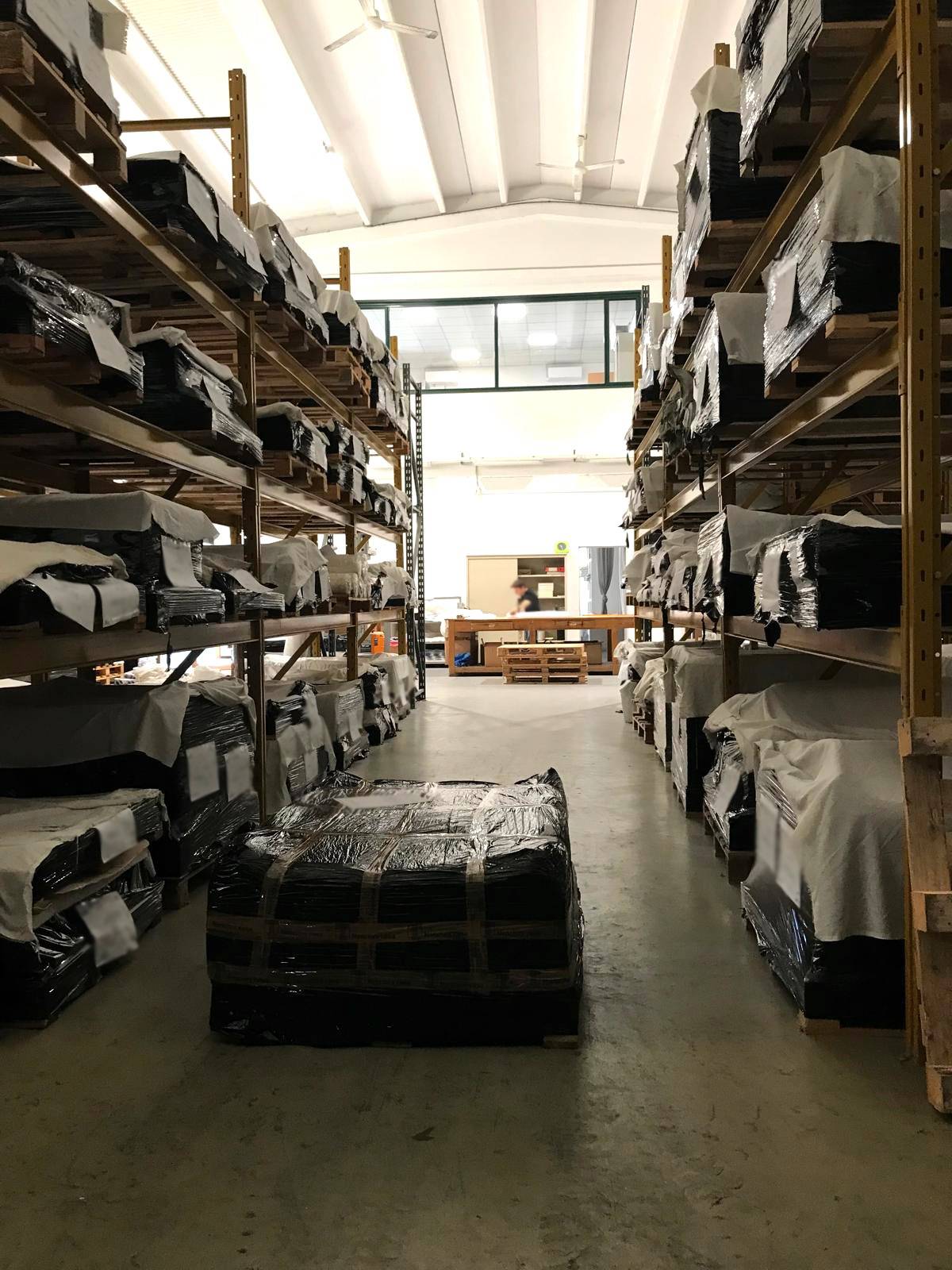 Capannone in vendita a Bernareggio