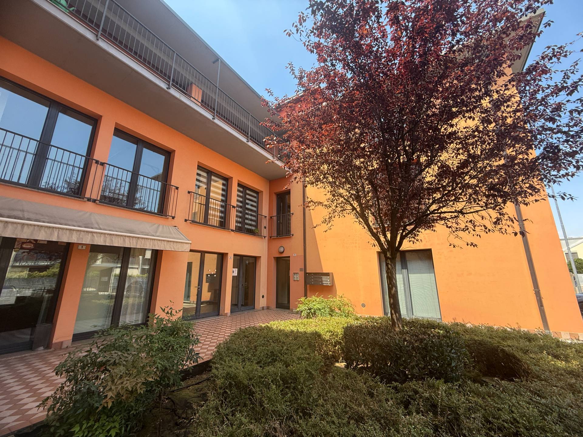 Appartamento in vendita a Villasanta