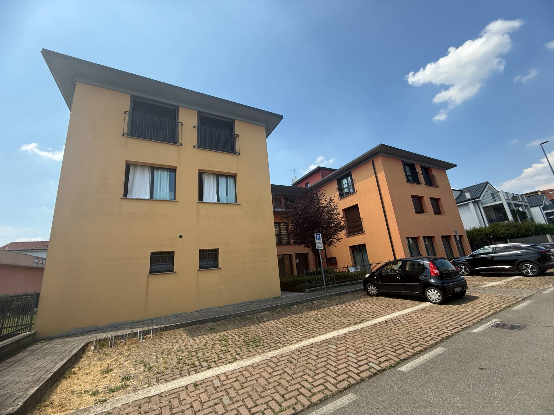 Appartamento in vendita a Villasanta