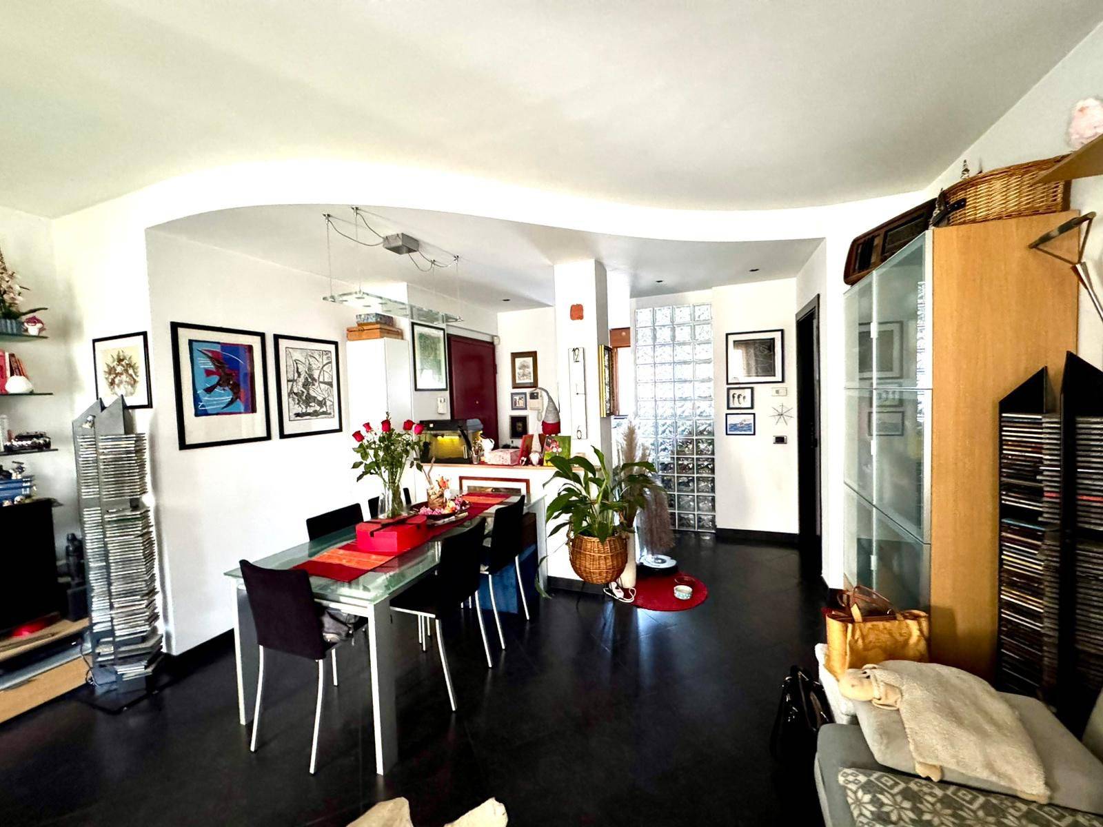 Appartamento in vendita a Villasanta