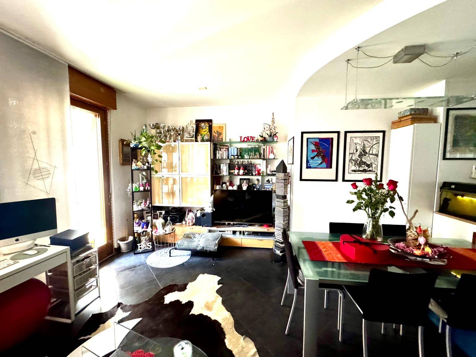 Appartamento in vendita a Villasanta