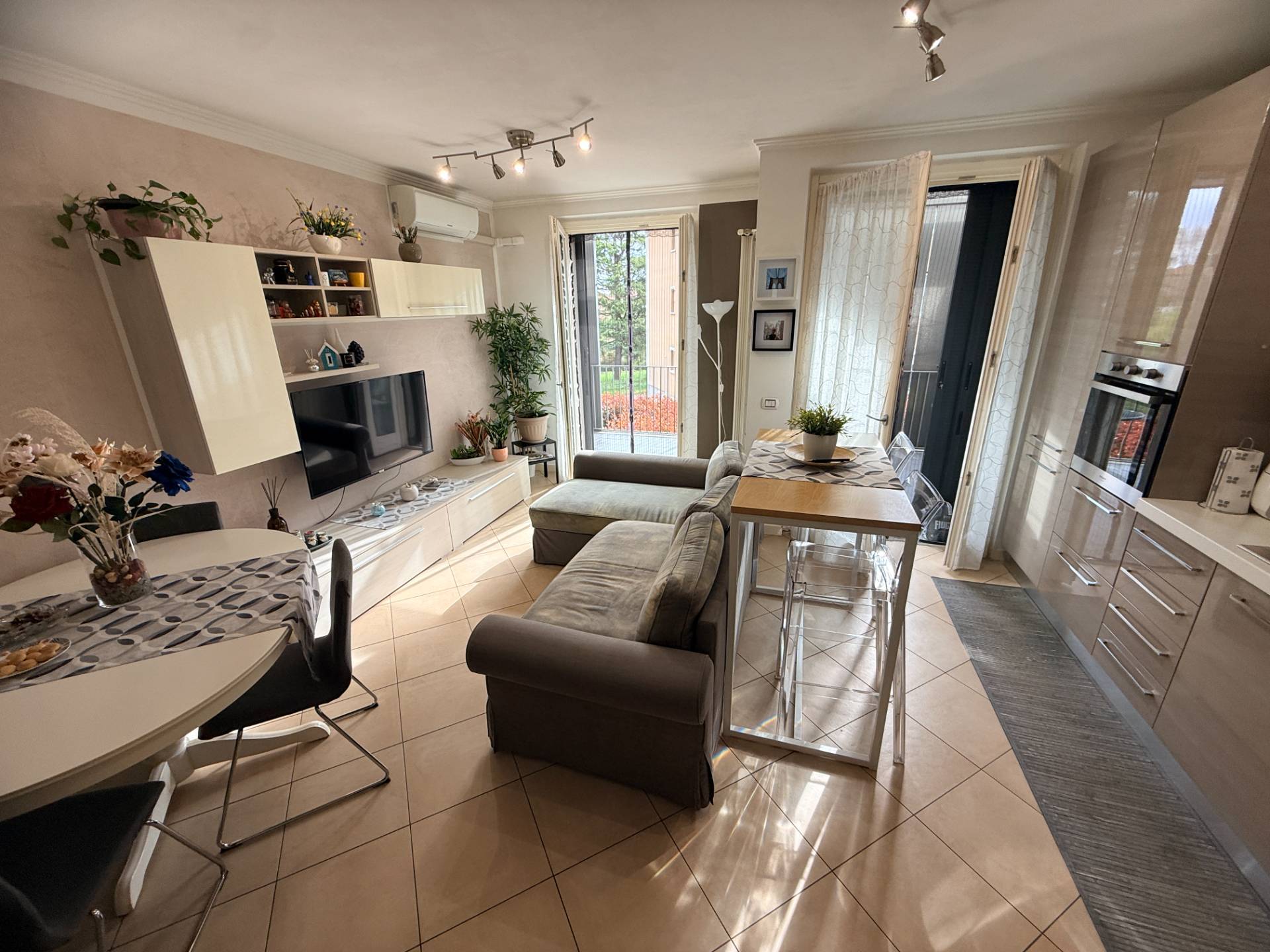 Appartamento in vendita a Aicurzio