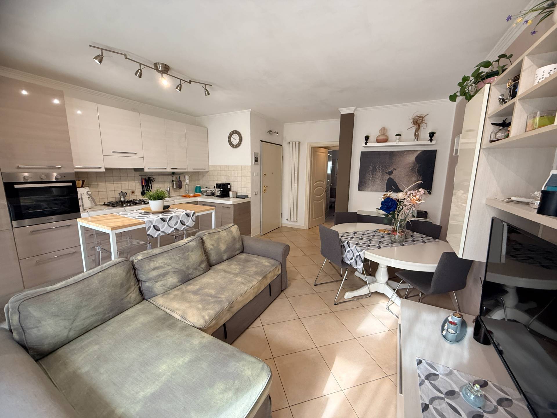 Appartamento in vendita a Aicurzio