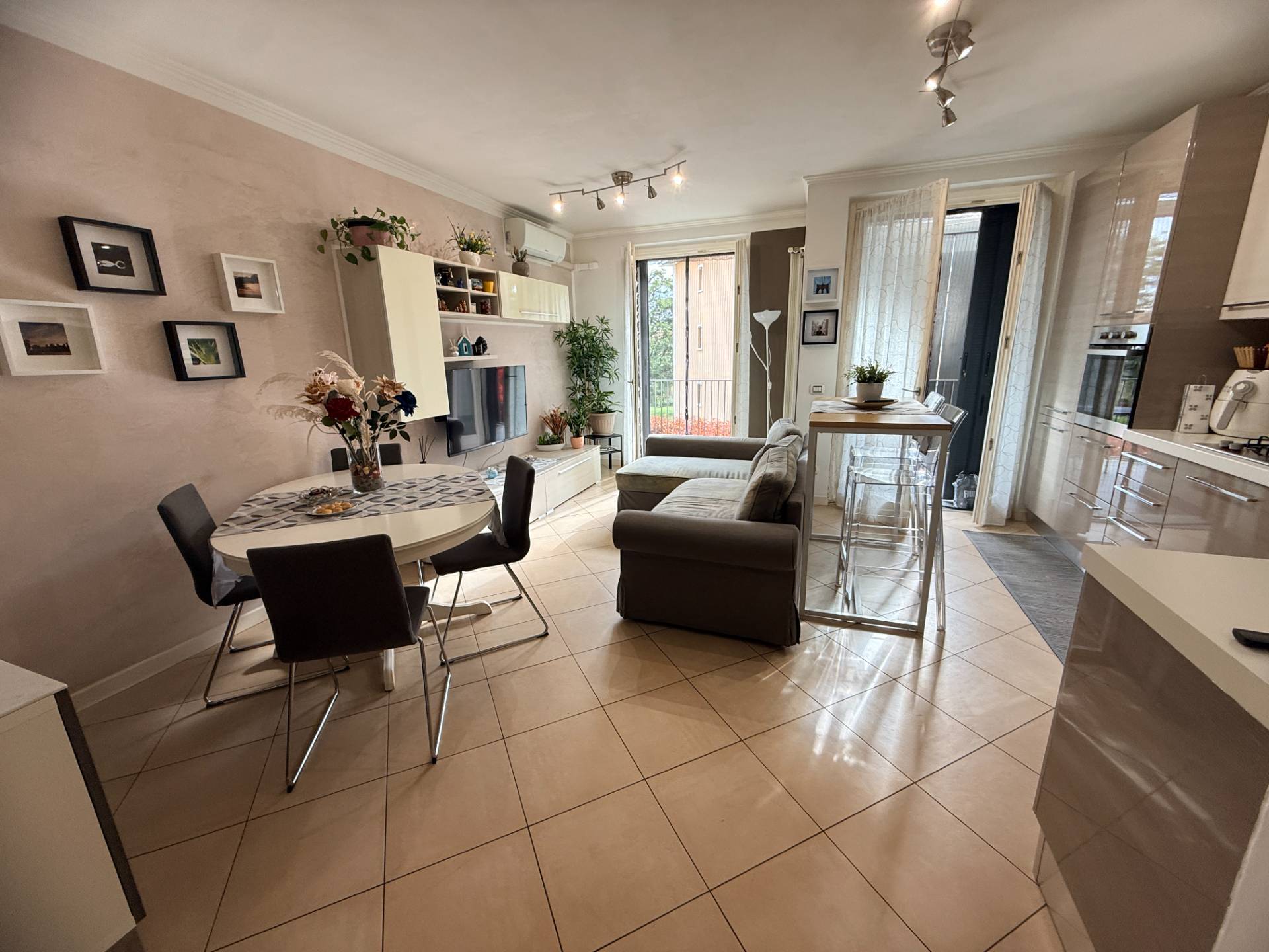 Appartamento in vendita a Aicurzio