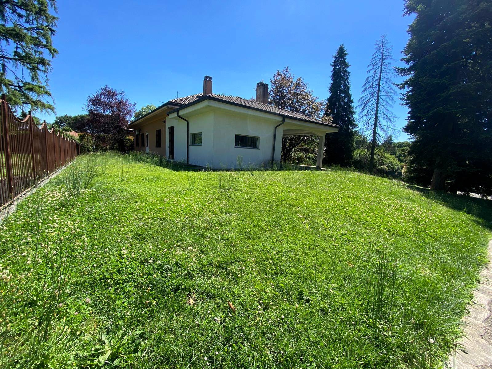 Villa unifamiliare in vendita a Lesmo
