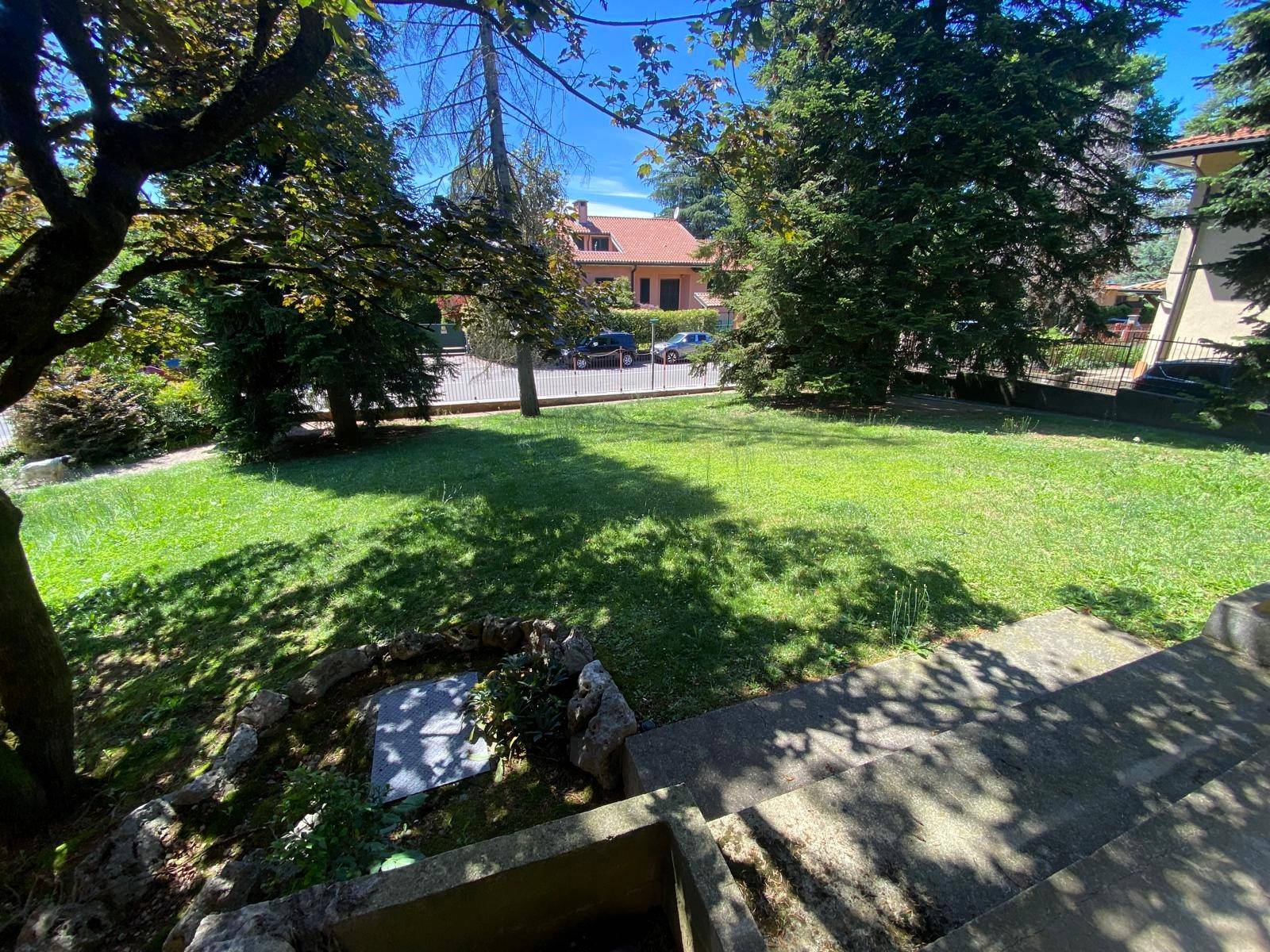 Villa unifamiliare in vendita a Lesmo