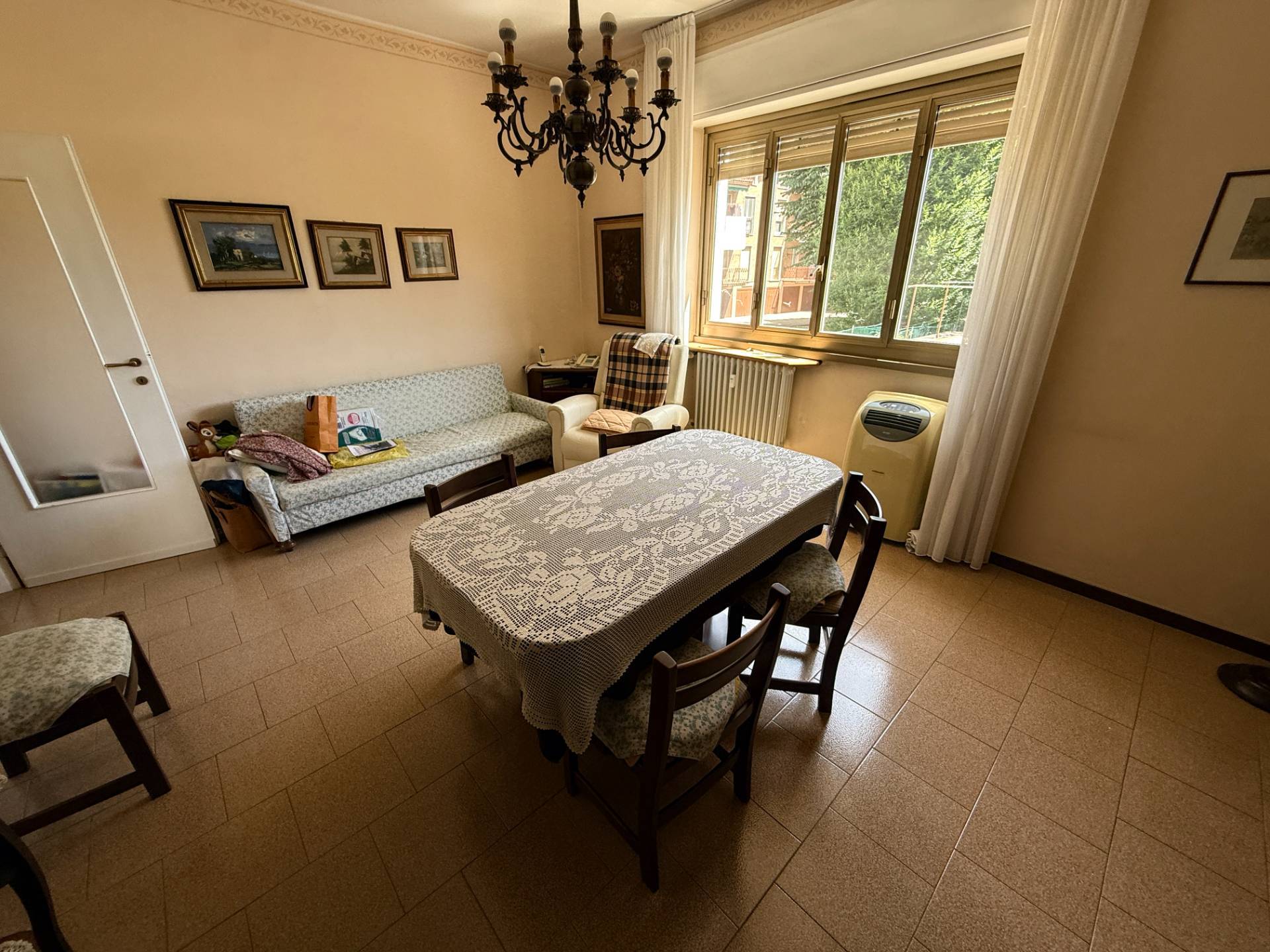 Appartamento in vendita a Usmate Velate, Velate