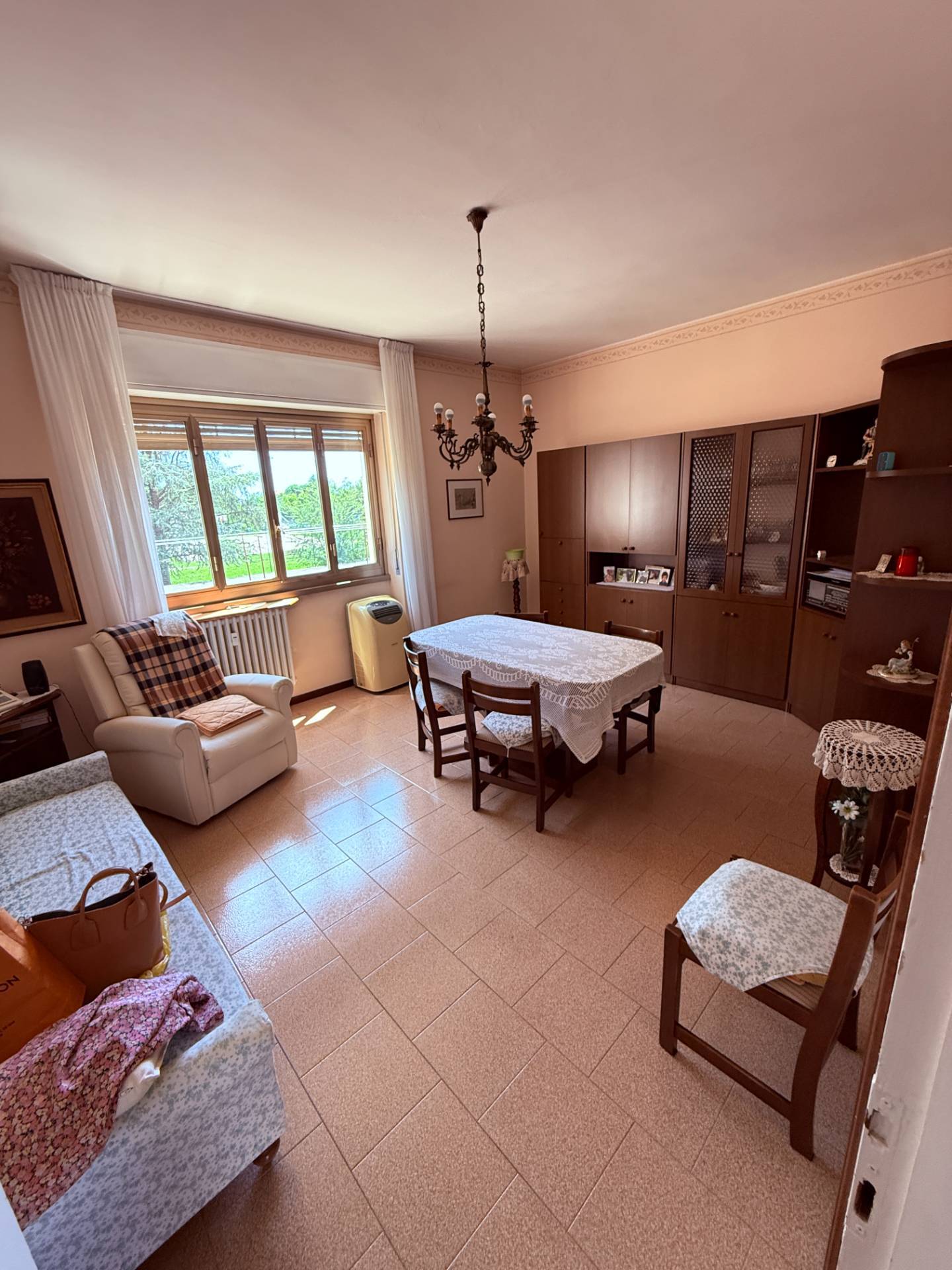 Appartamento in vendita a Usmate Velate, Velate
