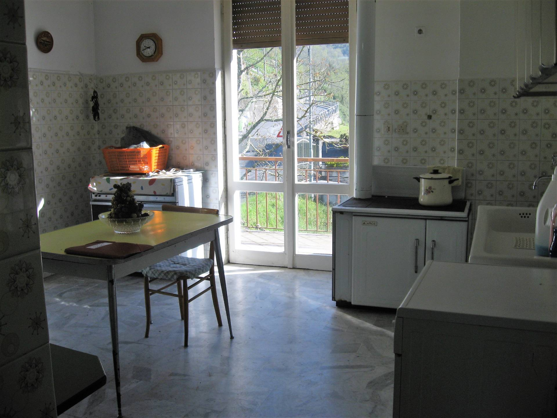 Appartamento in vendita a Mezzanego, Isola di Borgonovo