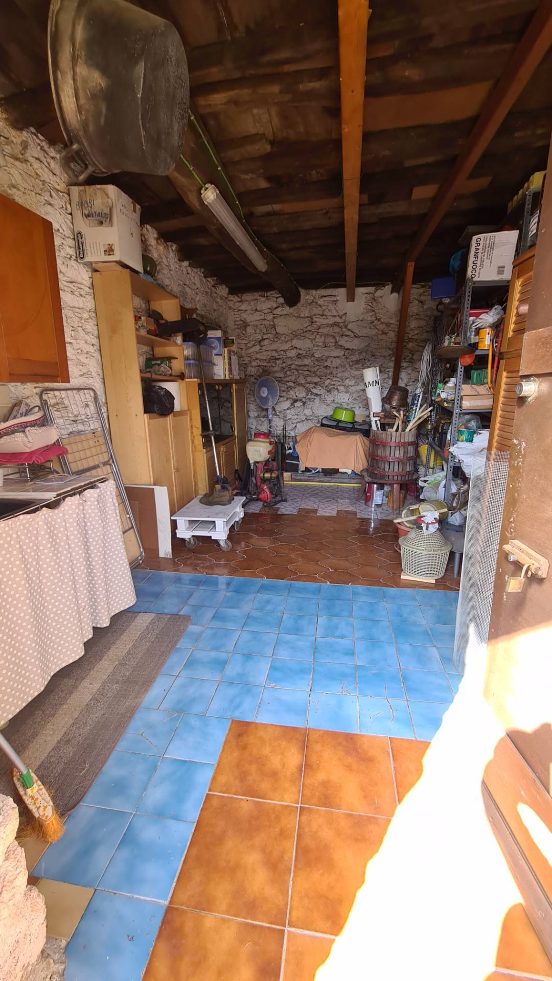 Rustico in vendita a San Colombano Certenoli