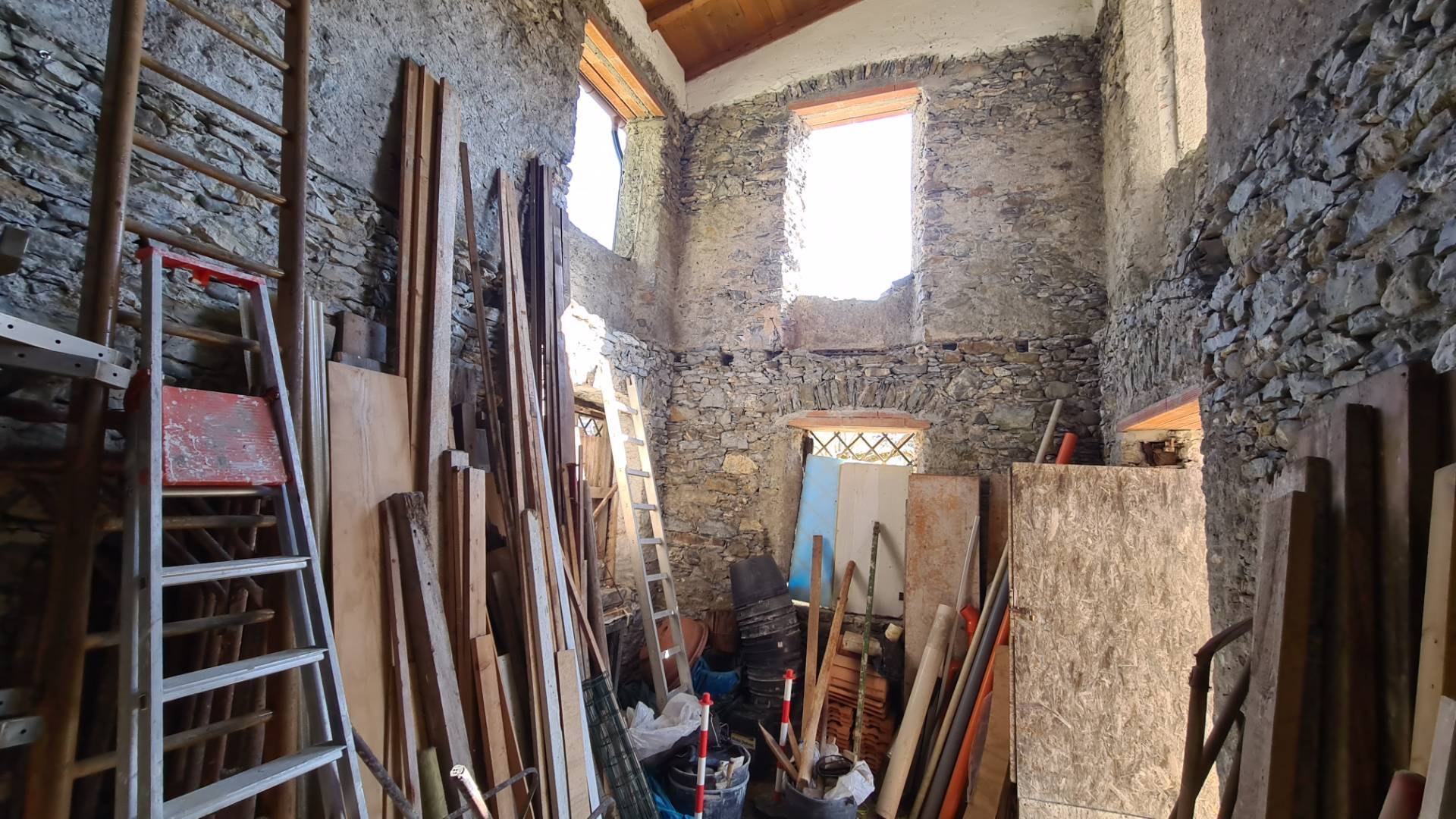 Rustico in vendita a San Colombano Certenoli