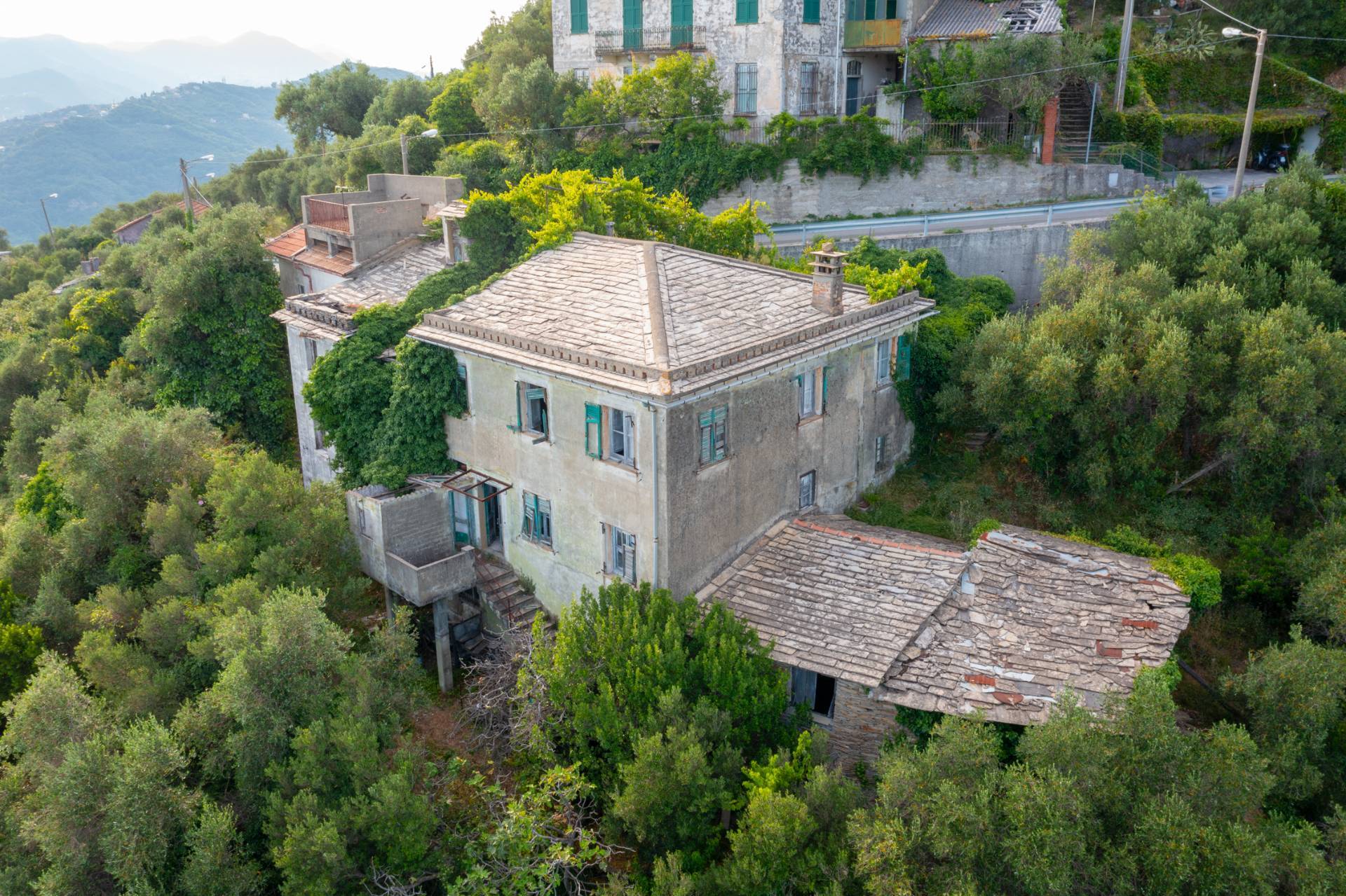 VILLA BIFAMILIARE in vendita a Cogorno