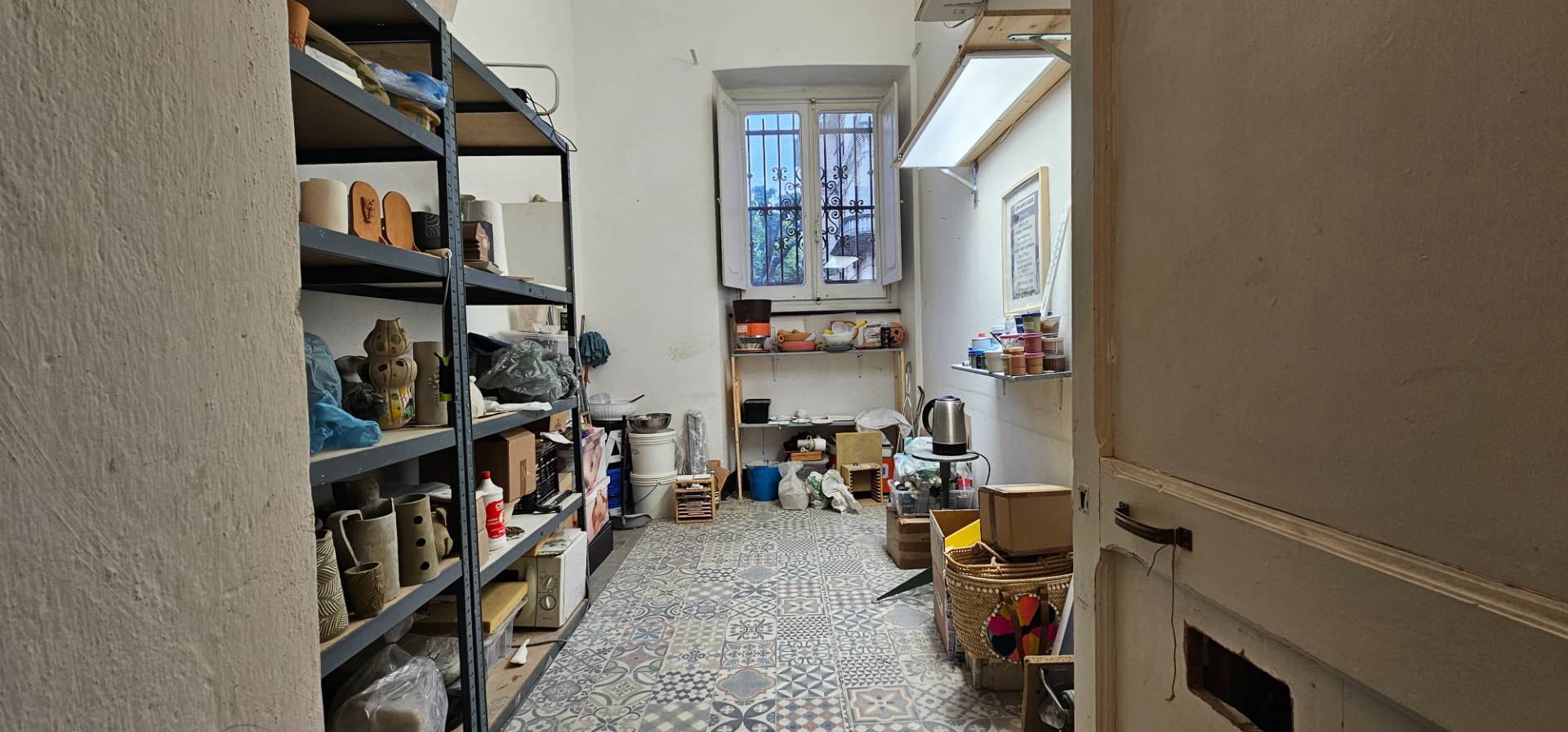 Locale commerciale in affitto a Chiavari