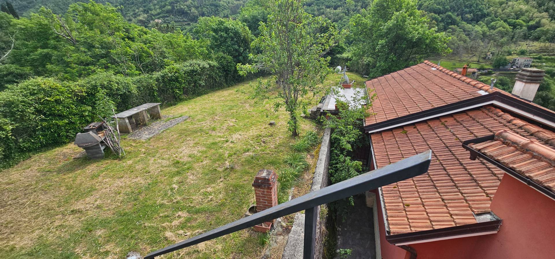 VILLA in vendita a Borzonasca