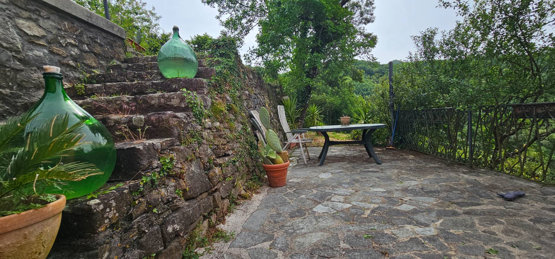 VILLA in vendita a Borzonasca