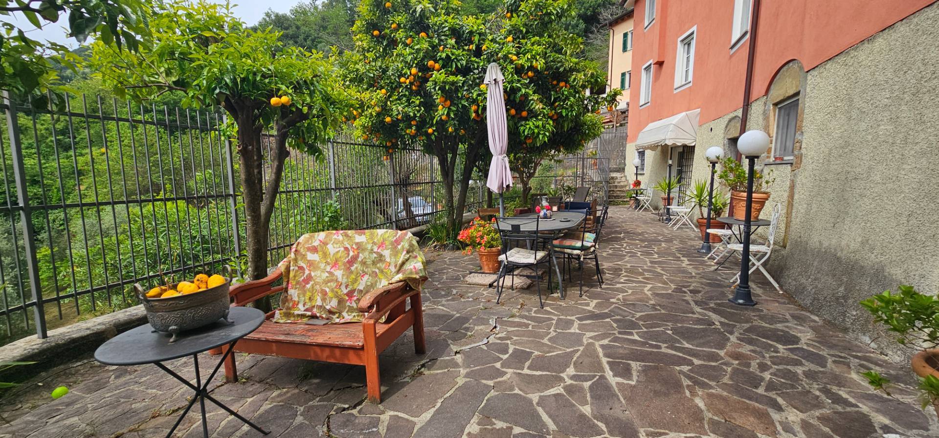 VILLA in vendita a Borzonasca