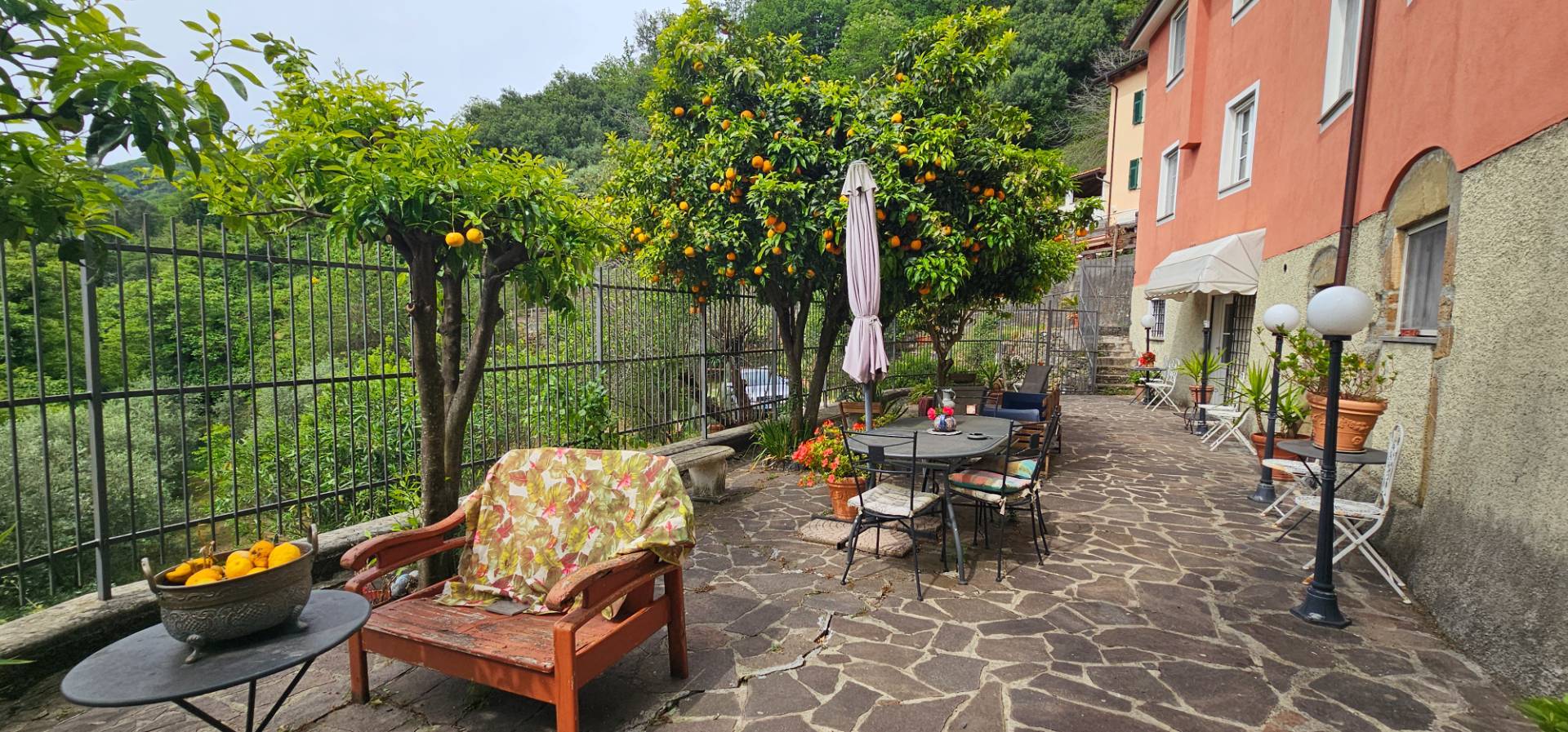 VILLA in vendita a Borzonasca