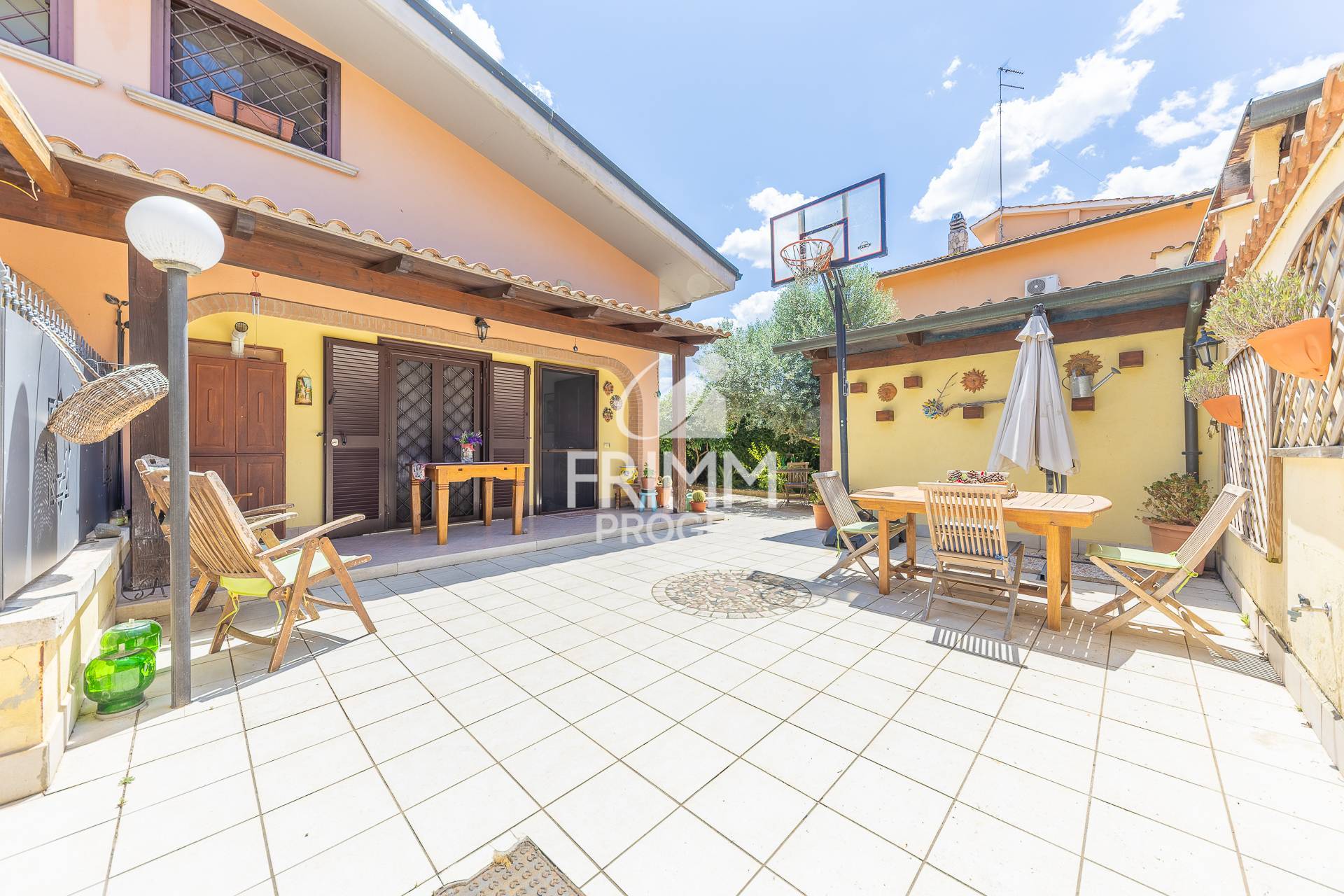 Villa in vendita a Mentana