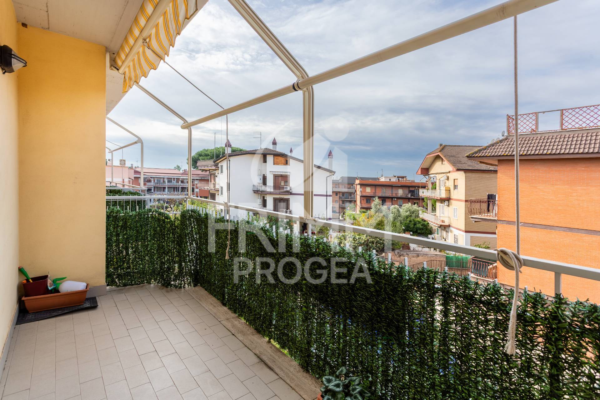 Appartamento in vendita a Roma, la Rustica