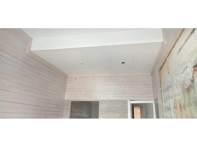 Locale commerciale in affitto a Roma, Largo Preneste