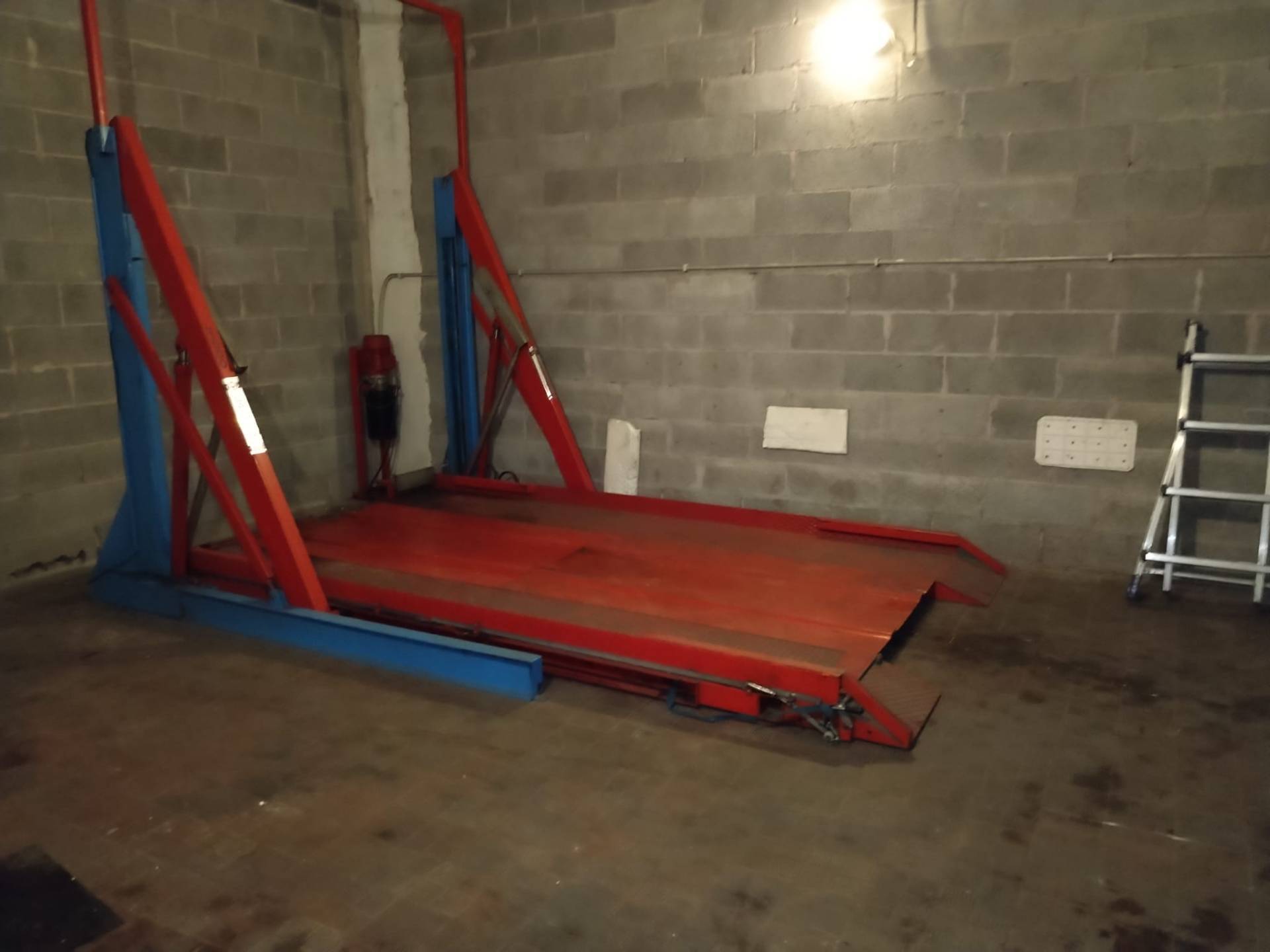 Box o garage in vendita a Roma, Cipro