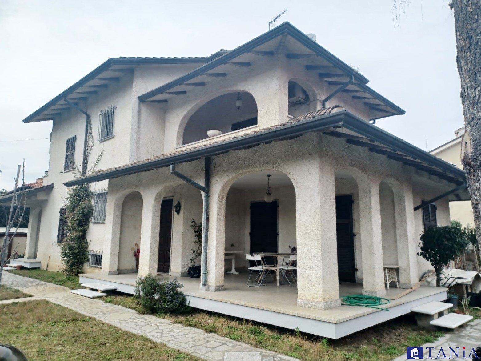 Casa indipendente in vendita, Carrara marina di