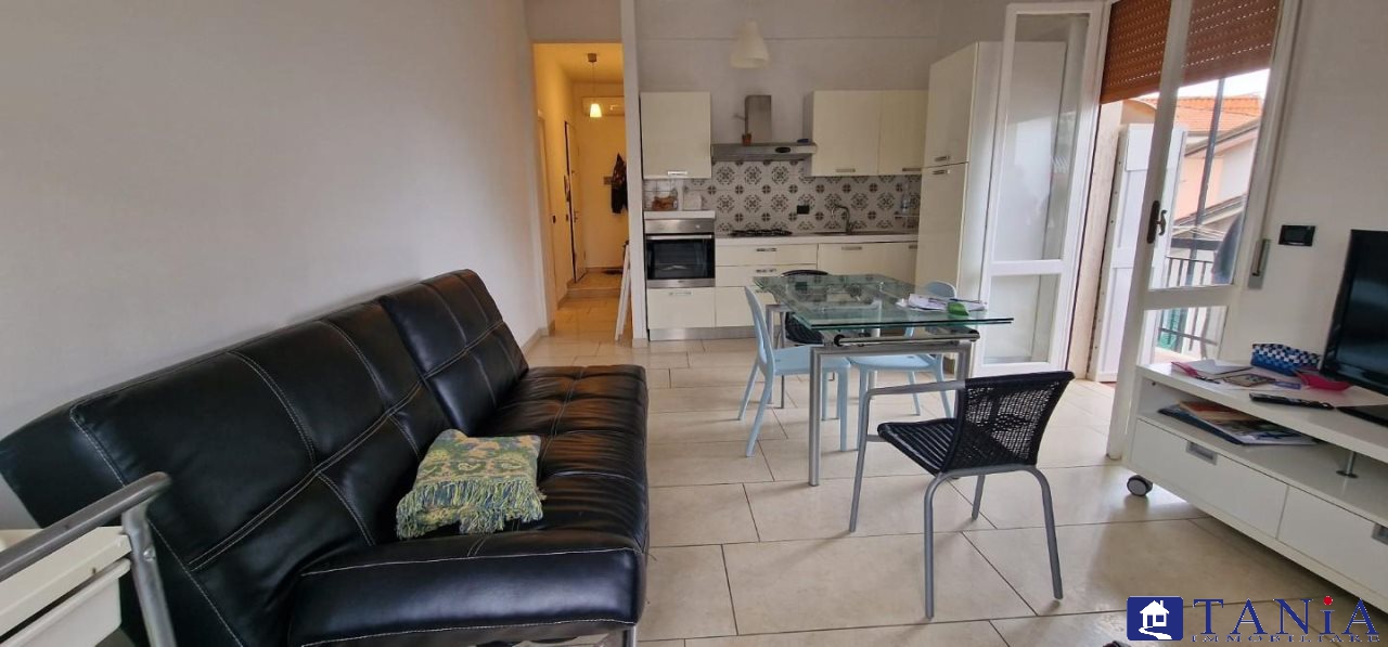 Bilocale in vendita, Carrara avenza