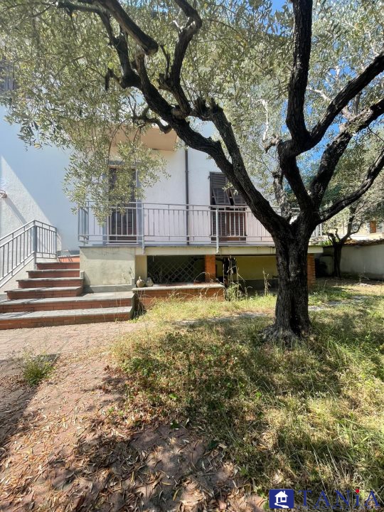 Casa indipendente in vendita, Carrara marina di