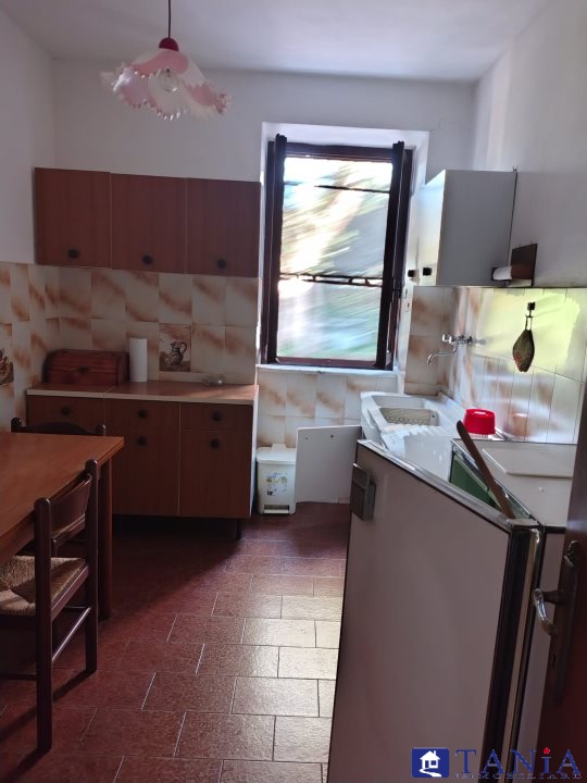 Casa indipendente in vendita a Carrara