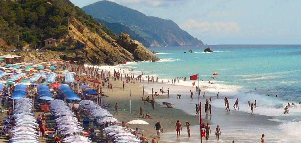 Attico vista mare a Deiva Marina