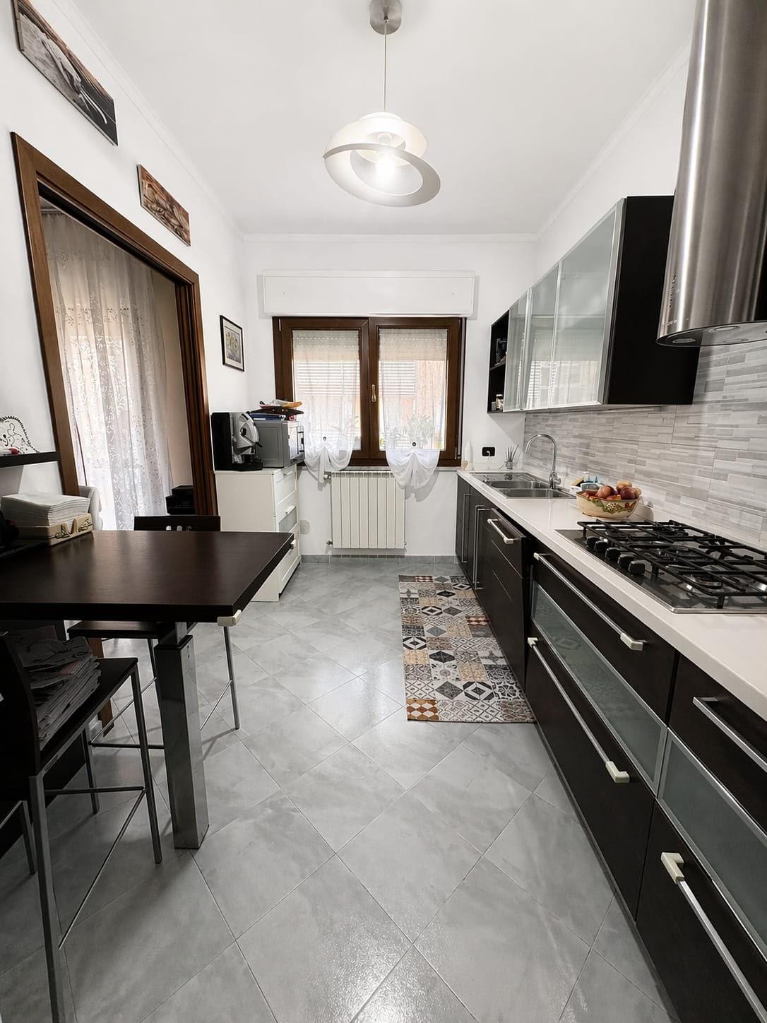 Appartamento in vendita a Santo Stefano di Magra