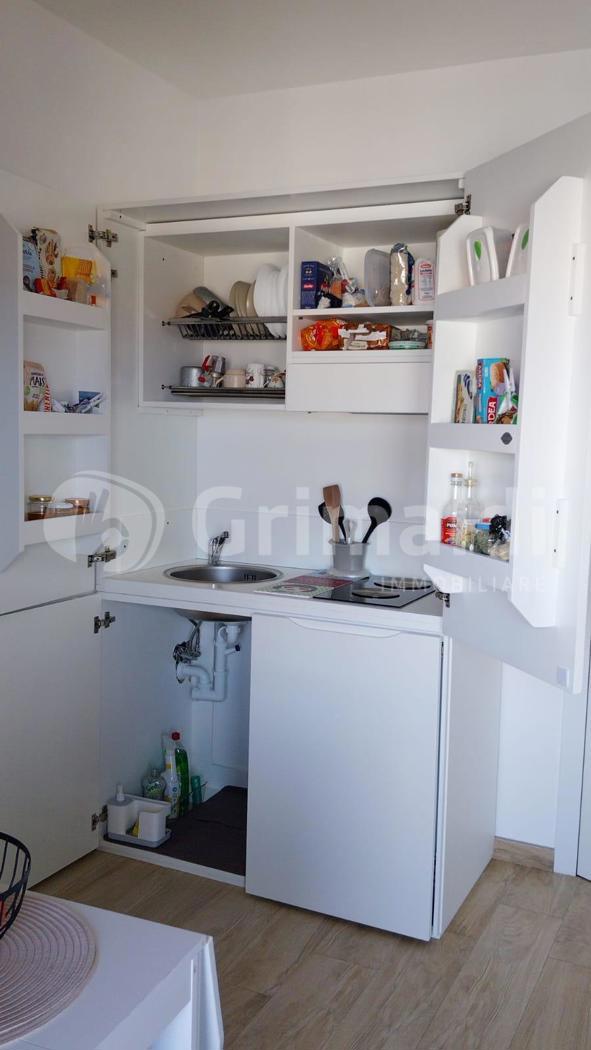 Monolocale arredato in affitto a Civitavecchia