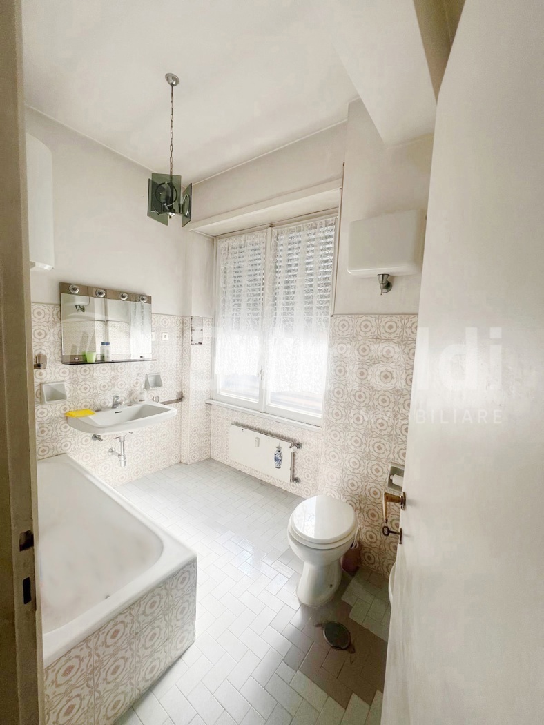 Bilocale da ristrutturare a Roma