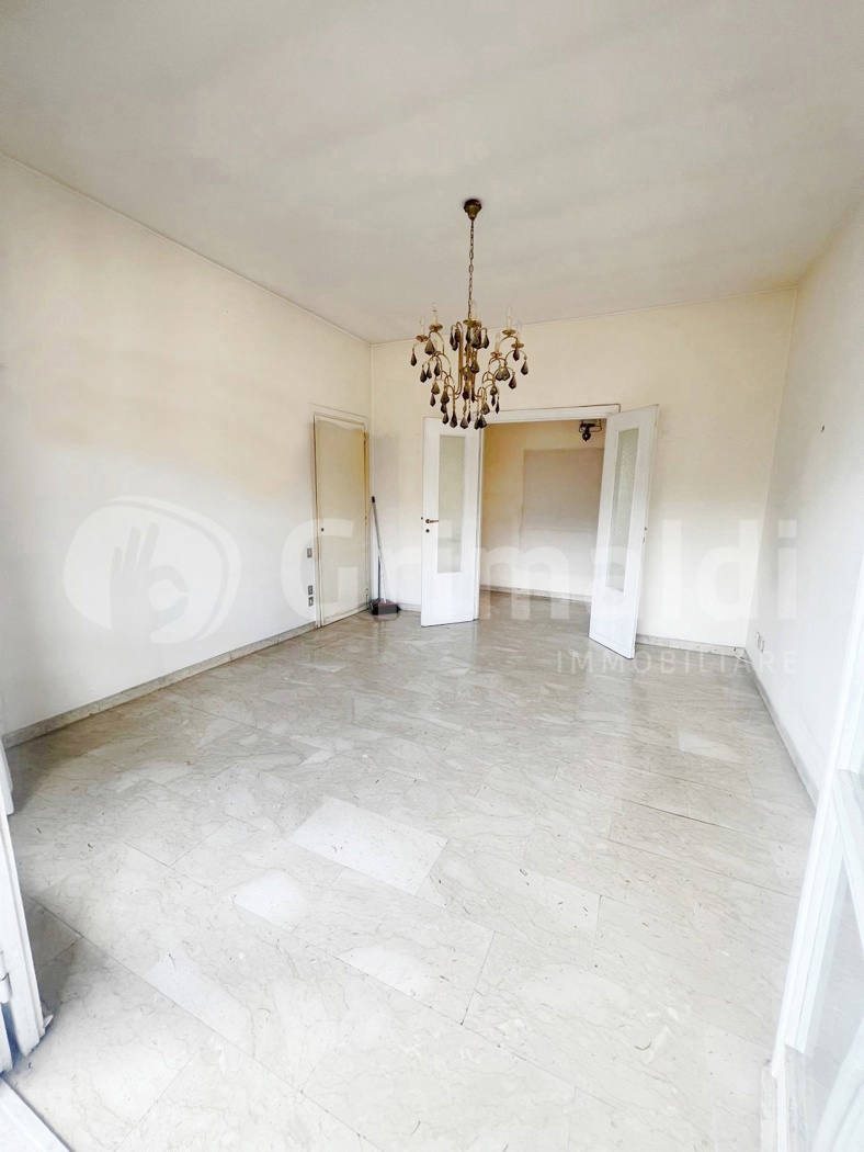 Bilocale da ristrutturare a Roma