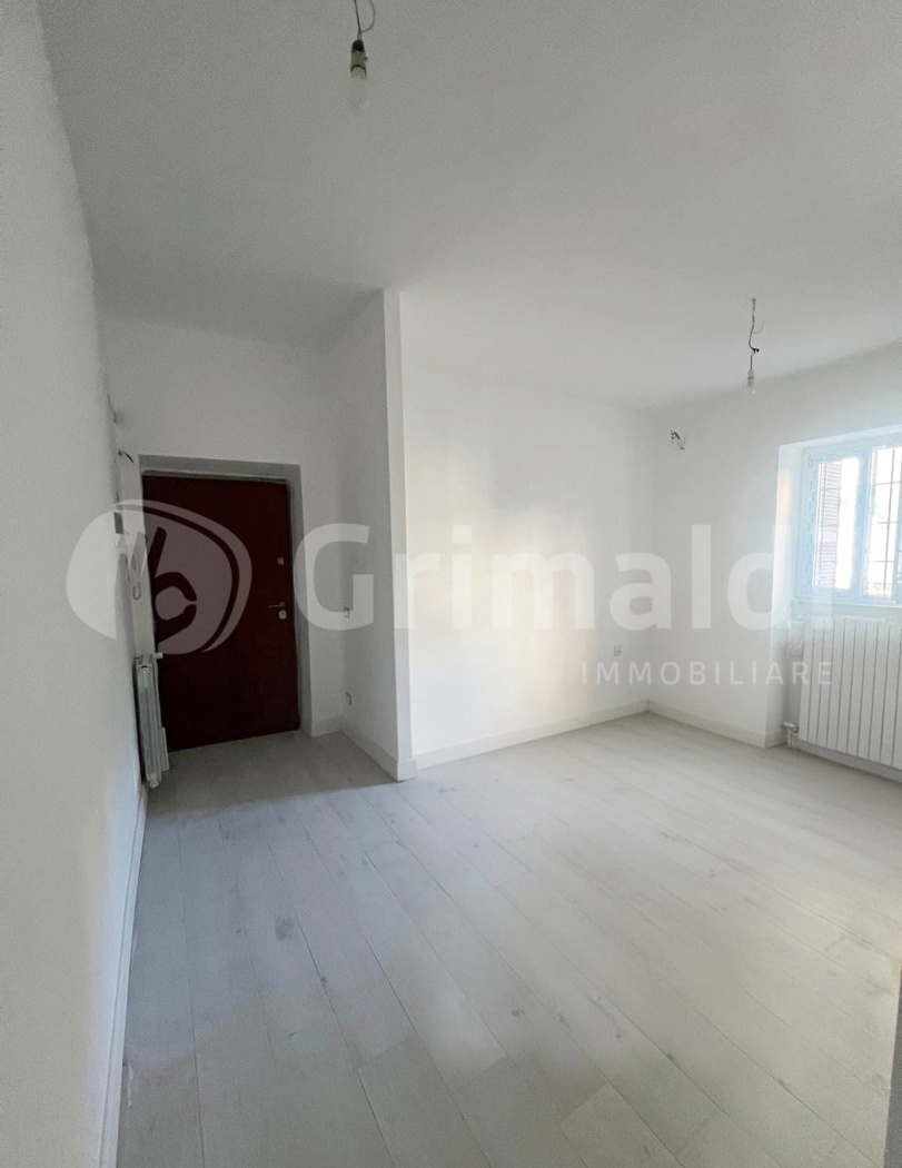 Trilocale ristrutturato a Roma