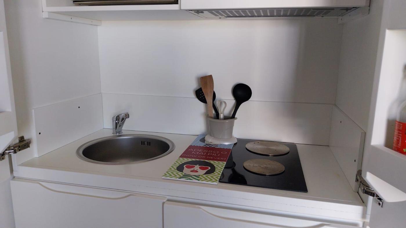 Monolocale arredato in affitto a Civitavecchia