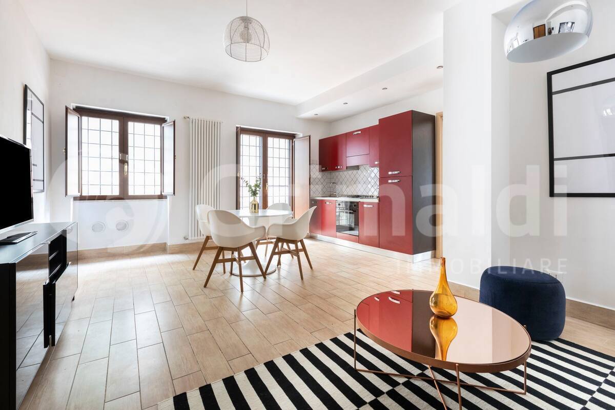 Bilocale arredato in affitto a Roma