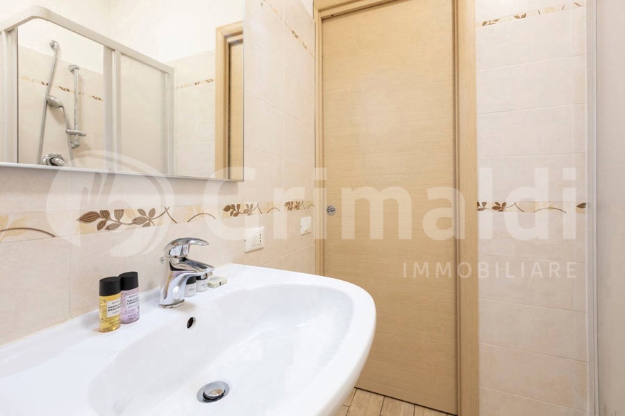 Bilocale arredato in affitto a Roma