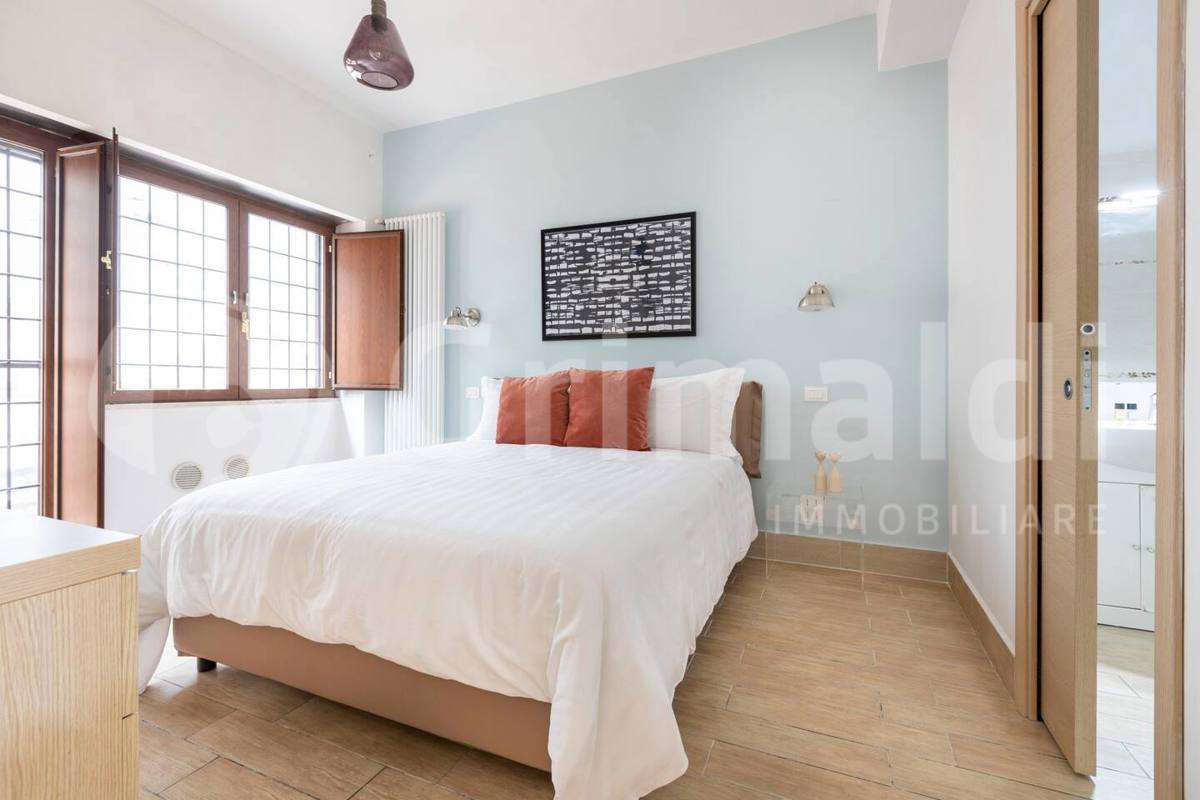 Bilocale arredato in affitto a Roma